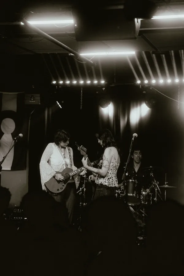 Lady Preacher on stage at The Sound Bar, black and white